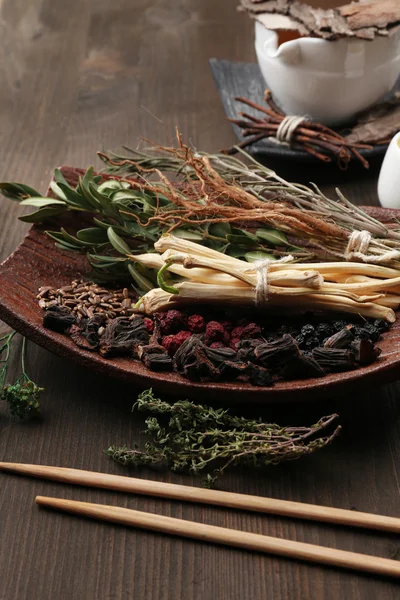 Traditionele chinese kruiden geneeskunde ingrediënten, close-up — Stockfoto