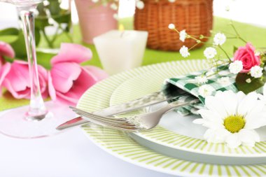 Tablo ayarı bahar çiçekleri ile yakın çekim