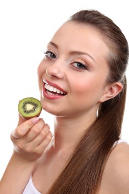 güzel bir kız ile üzerine beyaz izole kivi