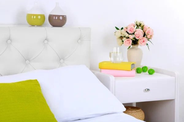 Comfortable soft bed in room — Stock Photo, Image