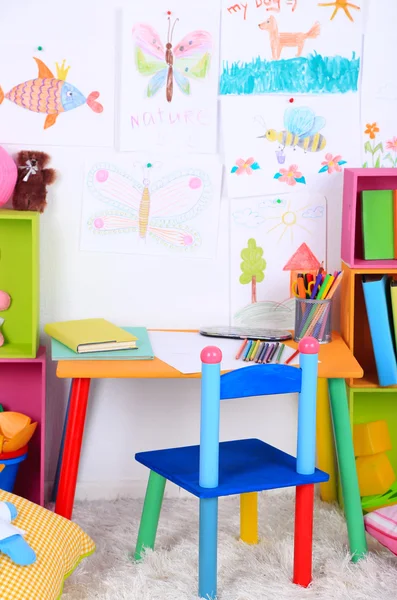 Interior da sala de aula na escola — Fotografia de Stock