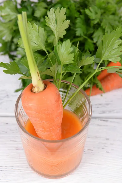 Glass of carrot juice — Stock Photo, Image
