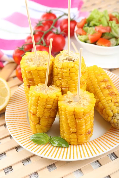 Grilled corn cobs — Stock Photo, Image