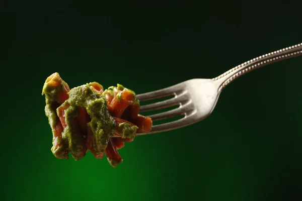 Pastas italianas en tenedor — Foto de Stock