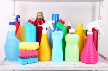 Temizleme ürünleri, raf