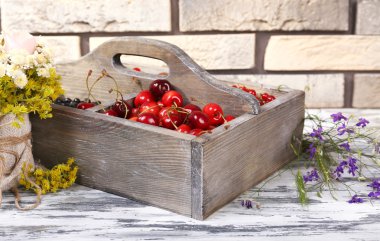 Kutusunda taze çilek