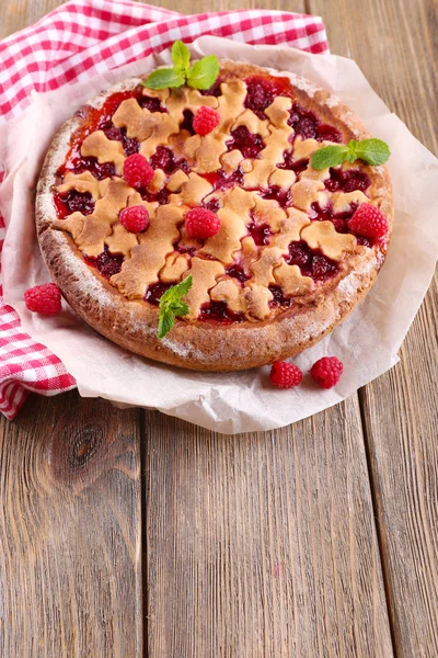 Gâteau savoureux aux baies — Photo