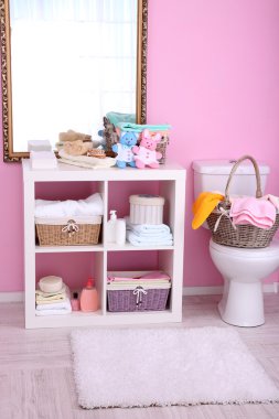 banyo rafları 