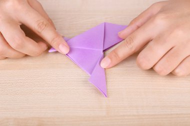 Origami şekil, yapım el yakın çekim