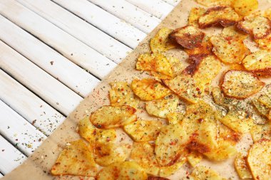 ev yapımı patates cipsi yakın çekim