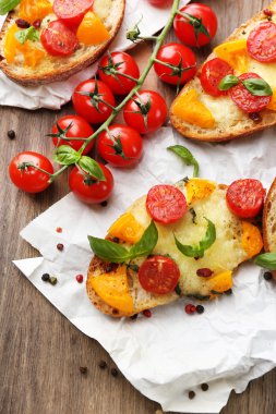 lezzetli domates bruschetta