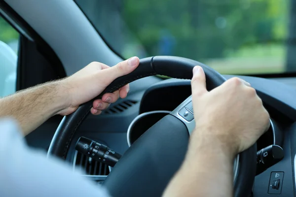 Voiture de conduite — Photo