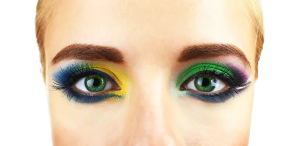 Hermosos ojos con maquillaje brillante, de cerca — Foto de Stock