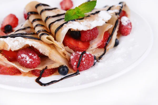 Pancakes with berries — Stock Photo, Image