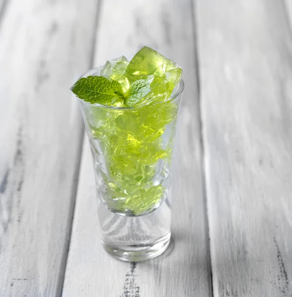 Green jelly with mint — Stock Photo, Image