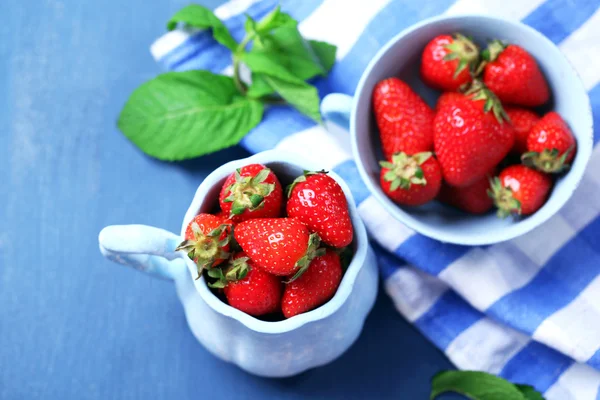 Zralé sladké jahody — Stock fotografie