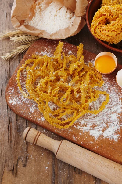 Raw homemade pasta — Stock Photo, Image