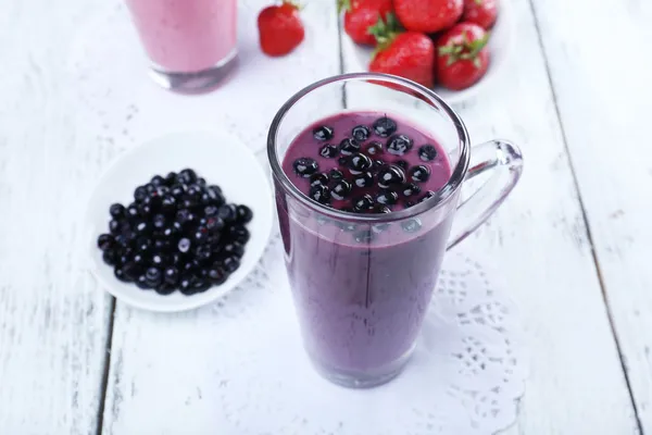 Lezzetli berry smoothie — Stok fotoğraf