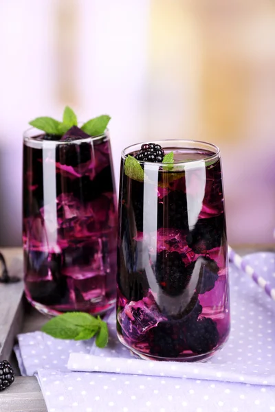 Tasty cool blackberry lemonade — Stock Photo, Image