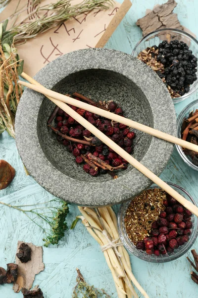 Традиционная травяная медицина Китая — стоковое фото