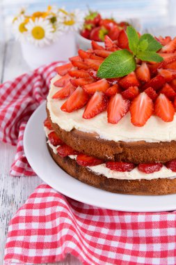 Balsamik sirke ile domates