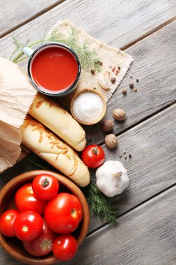 ev yapımı domates suyu