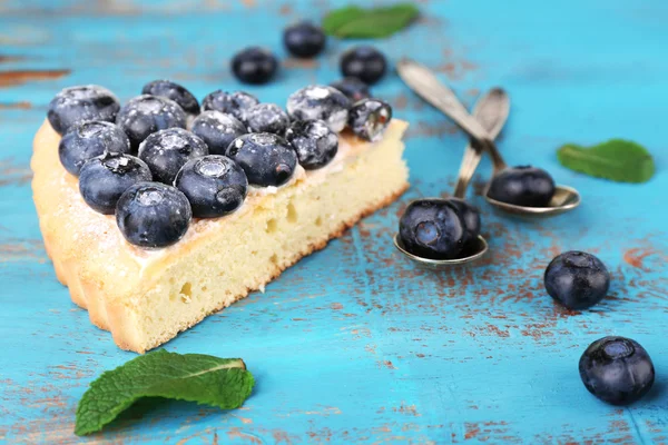 Hausgemachte Torte mit Blaubeeren — Stockfoto