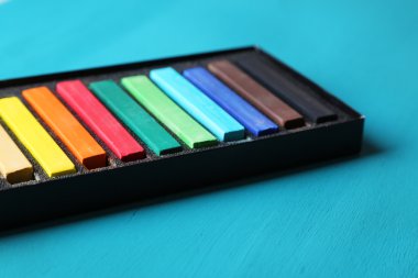 pastel renkli tebeşir