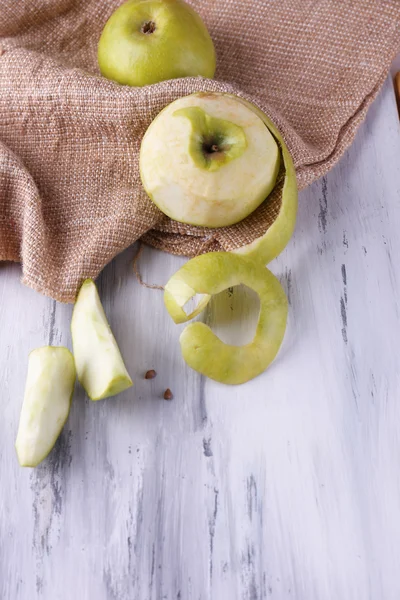 Fresh Apples and sackcloth — Stock Photo, Image