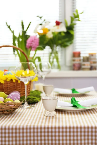 Beautiful holiday Easter table setting — Stock Photo, Image