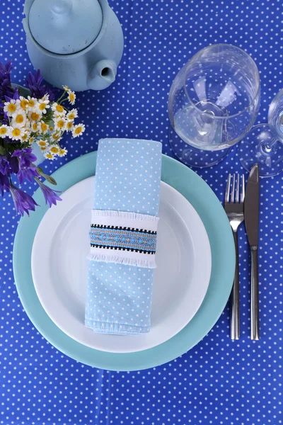 Blue table setting close-up — Stock Photo, Image