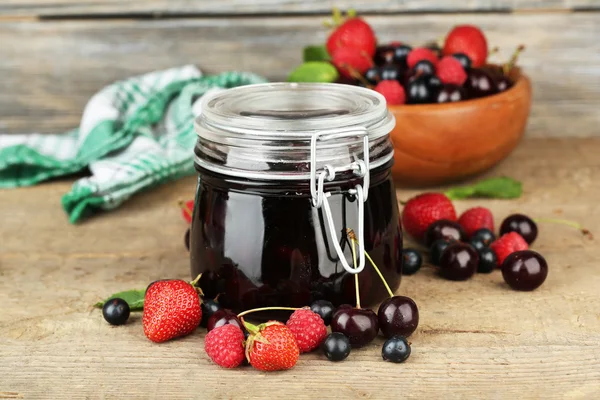 Tasty jam with berries — Stock Photo, Image
