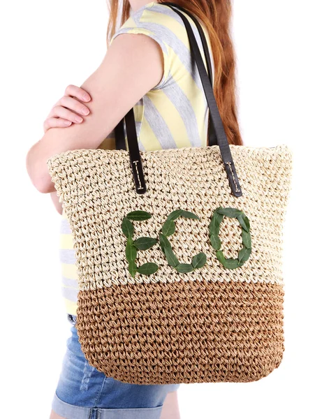 Mujer con bolsa Eco de mimbre — Foto de Stock