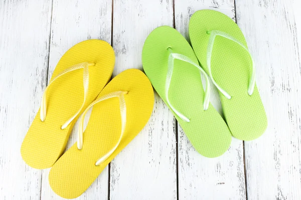 Färgglada flip-flops — Stockfoto