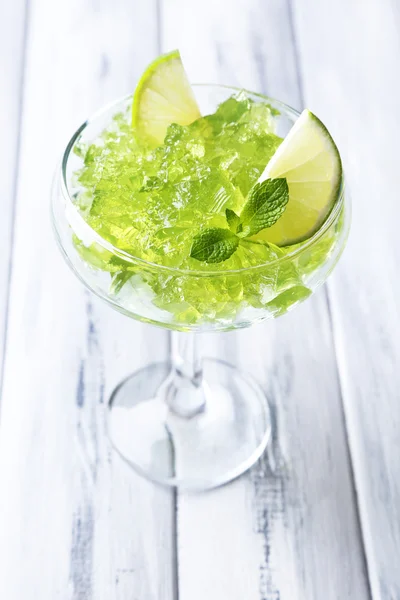 Green jelly with mint leaves — Stock Photo, Image