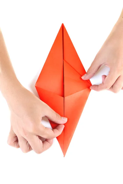 Руки делают кролика оригами — стоковое фото
