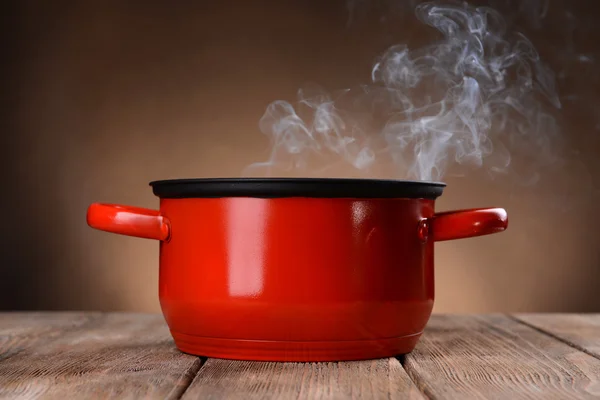 Cooking pot with steam — Stock Photo, Image