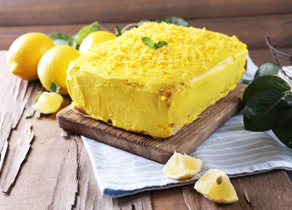 Bolo de limão saboroso — Fotografia de Stock