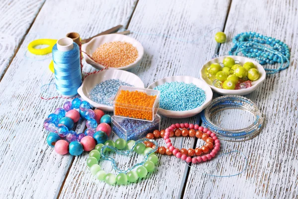 Materialen voor sieraden productie — Stockfoto