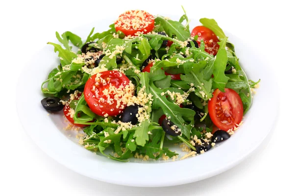 Verse salade met rucola, geïsoleerd op wit — Stockfoto