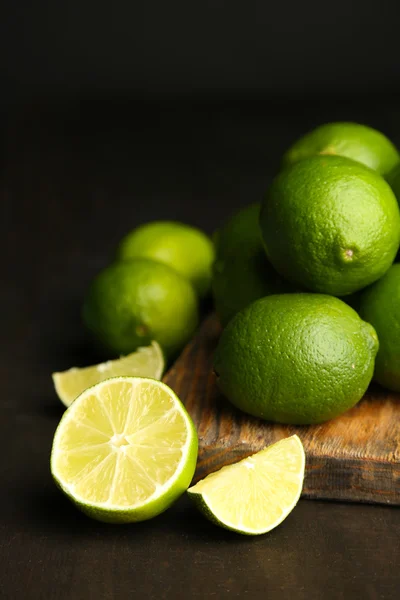 Fresh juicy limes — Stock Photo, Image