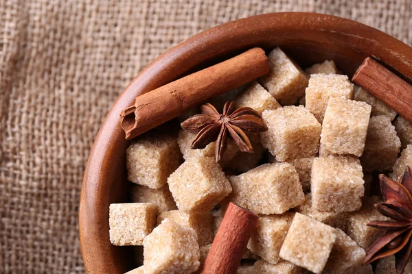 Brown sugar cubes — Zdjęcie stockowe