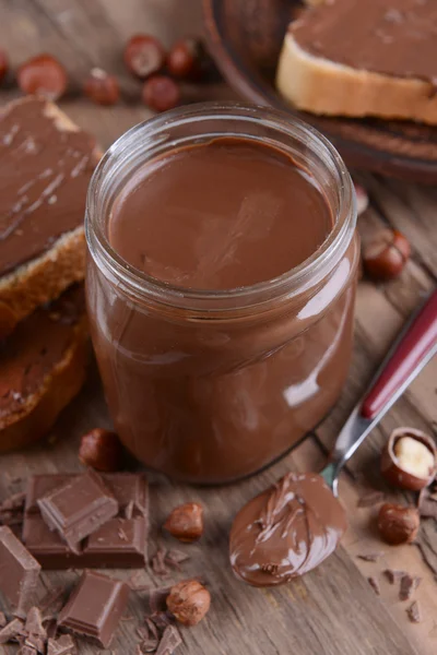 Coklat krim dalam stoples — Stok Foto