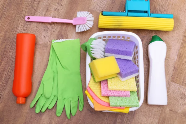 Produtos e ferramentas de limpeza — Fotografia de Stock