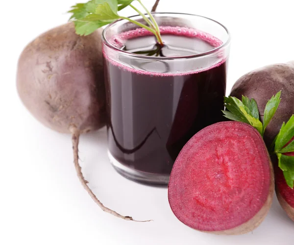 Glass of fresh beet juice and vegetables — Stock Photo, Image