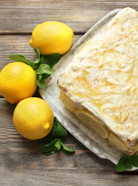 Sabroso pastel de limón —  Fotos de Stock