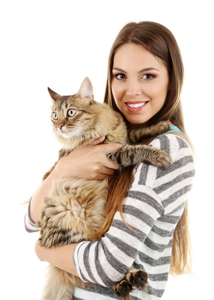 Hermosa mujer joven sosteniendo gato aislado en blanco — Foto de Stock