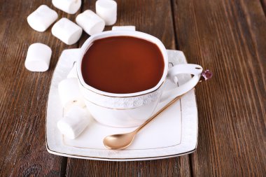 Bir fincan sıcak çikolata.