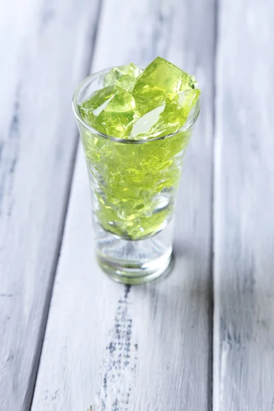 Jalea verde con hojas de menta — Foto de Stock