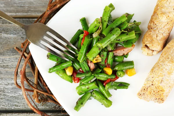 Salad with green beans — Stock Photo, Image